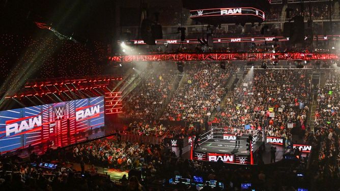 WWE hypes up two major returns ahead of RAW