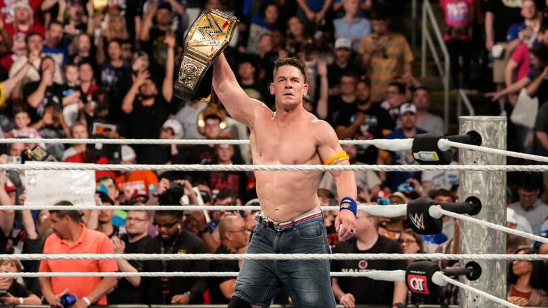 Undisputed WWE Champion John Cena (Image credit: WWE.com)