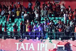 Punjab Kings & Delhi Capitals players return from Dharamsala after IPL 2025 suspended for a week [Watch]