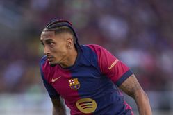 Barcelona to focus on sealing contract renewals for 3 key players after finalizing Raphinha's deal extension: Reports