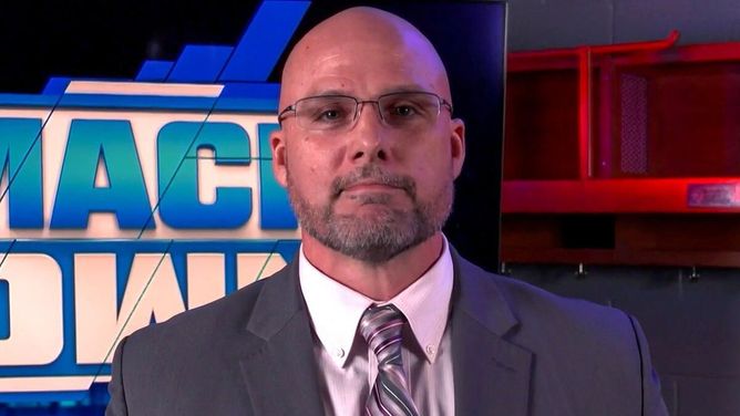 Adam Pearce rushes to the ring concerned; RAW star taken to doctors after collapsing