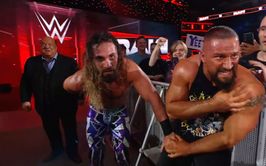 WWE legend returns to cost Seth Rollins a World Title win on RAW and proceeds to destroy his faction
