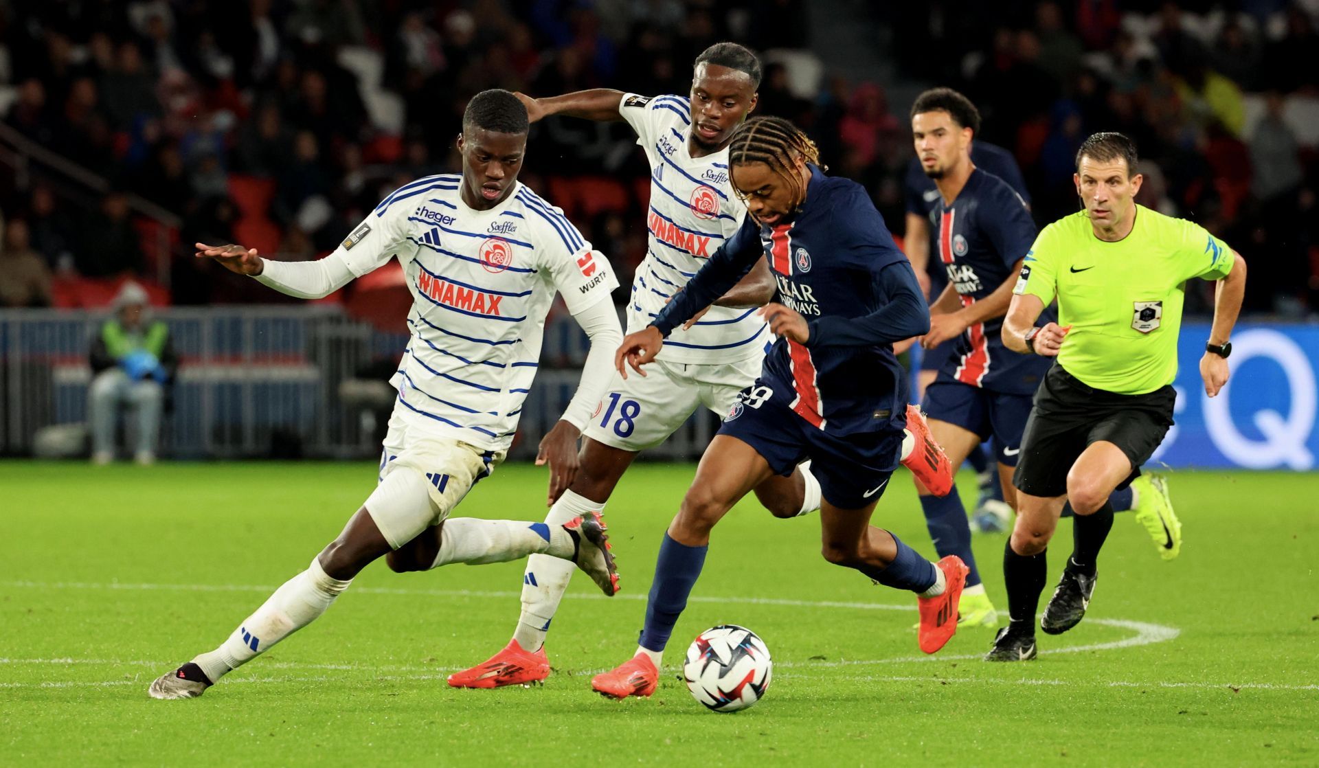 Paris Saint-Germain v RC Strasbourg Alsace - Ligue 1 McDonald