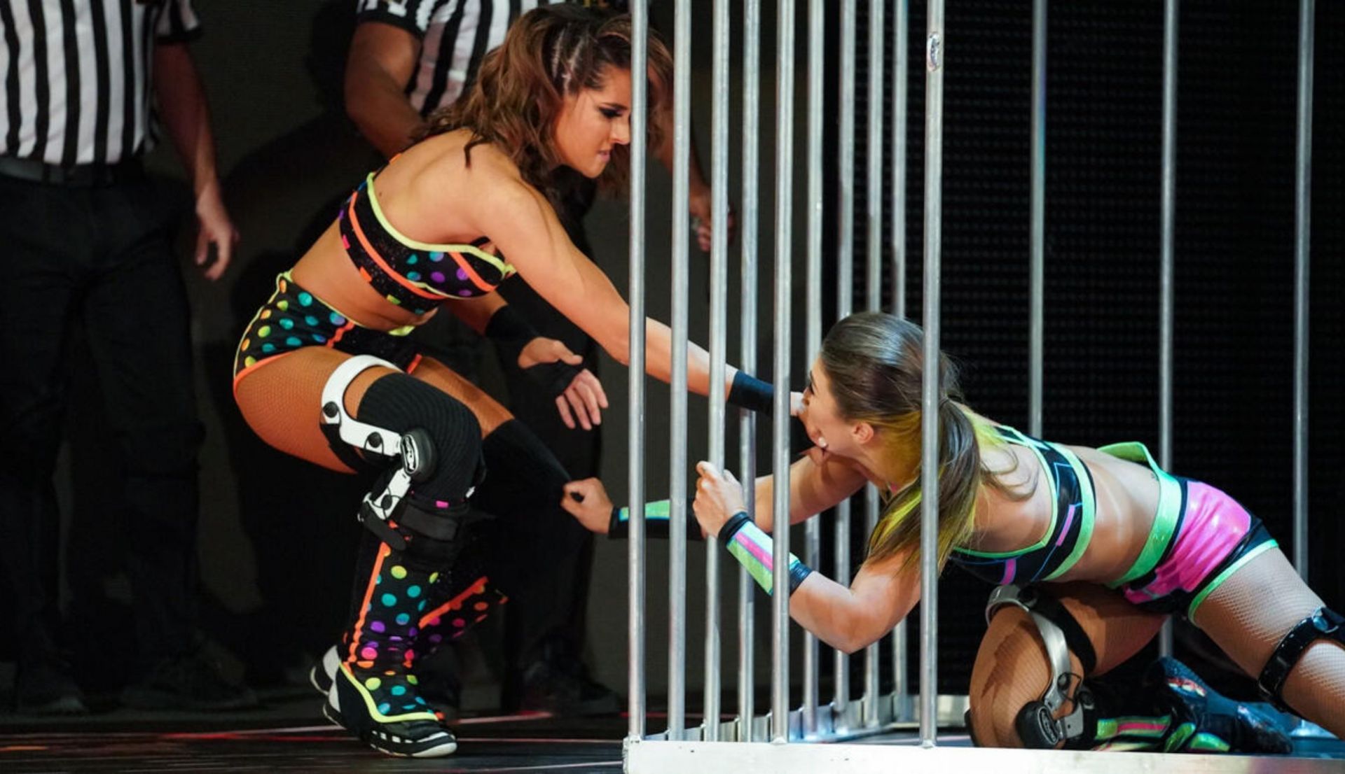 डकोटा काई, टेगन नॉक्स पर हमला करने के बाद (Photo: WWE.com)