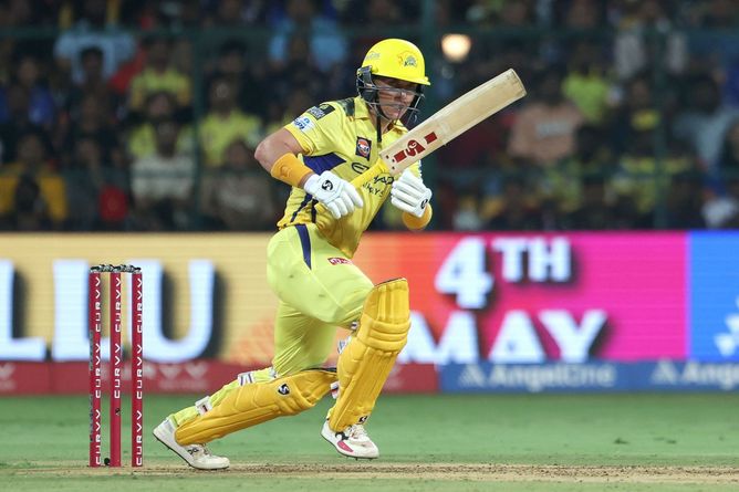 Is Sam Curran playing today's KRR vs CSK IPL 2025 match?
