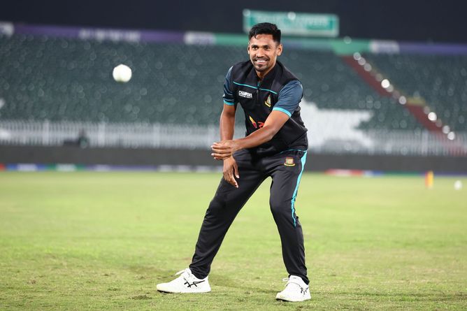 3 reasons why Delhi Capitals signing Mustafizur Rahman for remainder of IPL 2025 is the wrong move