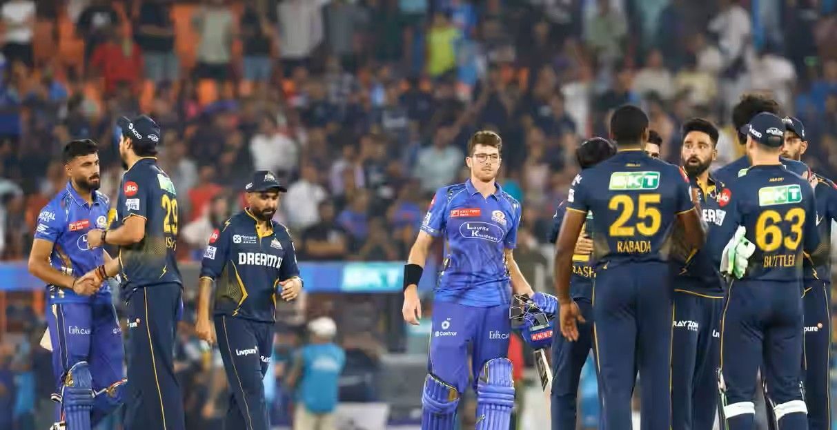 गुजरात टाइटंस और मुंबई इंडियंस (Photo Cedit - IPLT20.COM)
