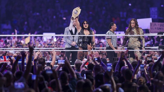 "Get away from her" - Rhea Ripley's "ex" sends warning to major WWE Superstar
