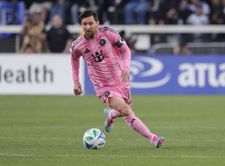 “Do you want me to send you off?” - Referee allegedly tells Lionel Messi to ‘walk away’ during unhappy confontation after 3-3 draw vs San Jose