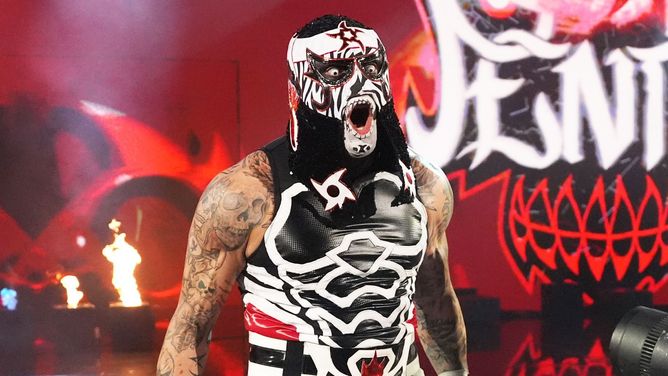 Penta gets revenge on Judgment Day member on WWE RAW; two members get evicted