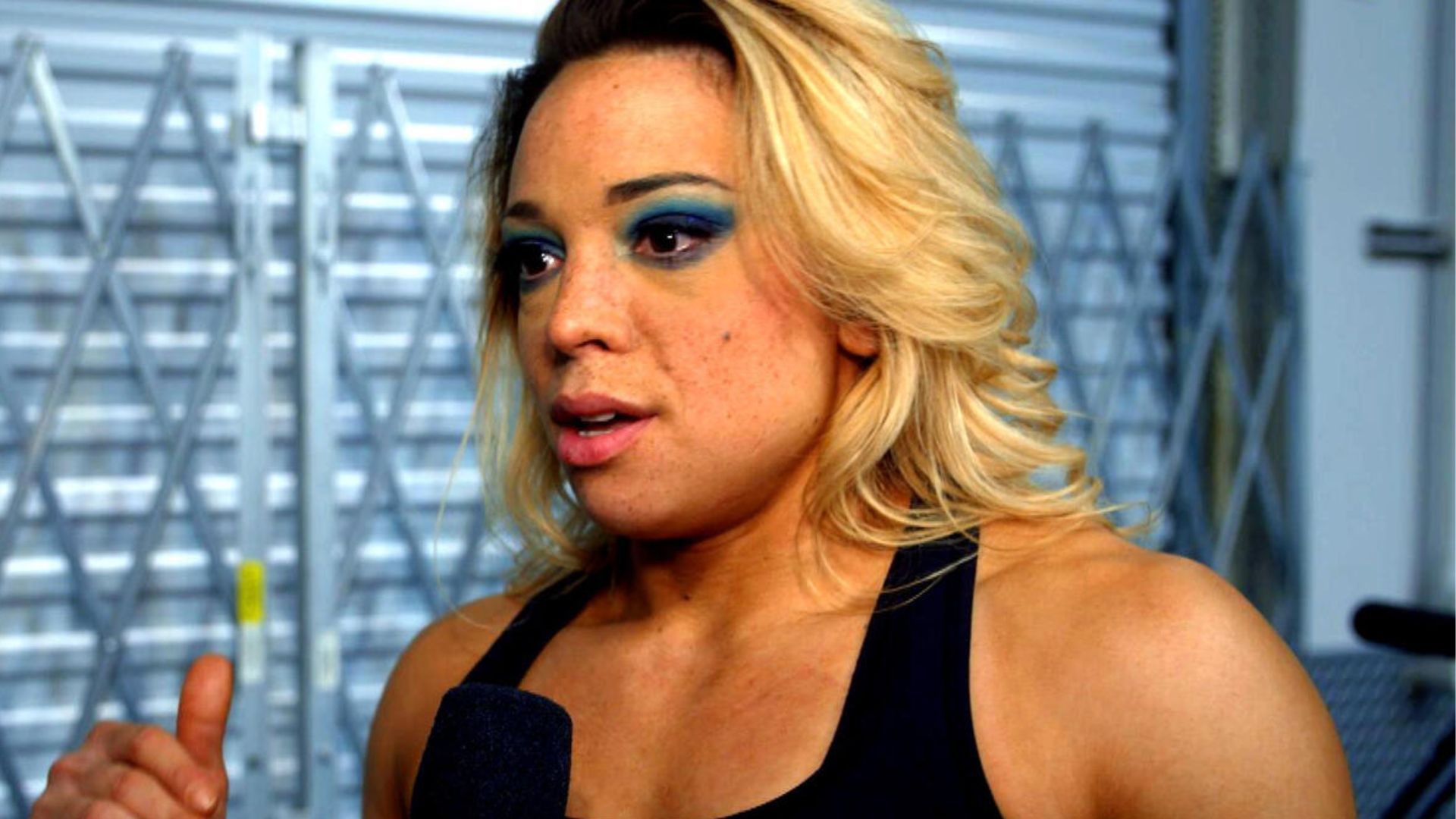 Zoey Stark backstage [Image Credits: WWE.com]