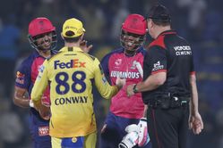 “Always a student around you” - Team India wicket-keeper gets clicked with MS Dhoni after CSK vs RR IPL 2025 match [In Picture]