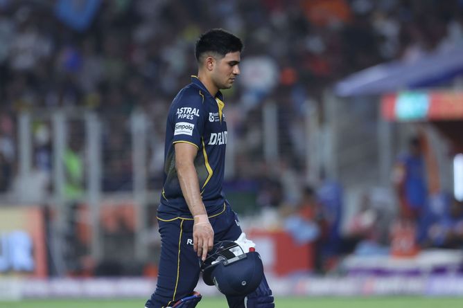 Angry Shubman Gill gets into a heated argument with umpire after controversial run out in GT vs SRH IPL 2025 match [Watch]