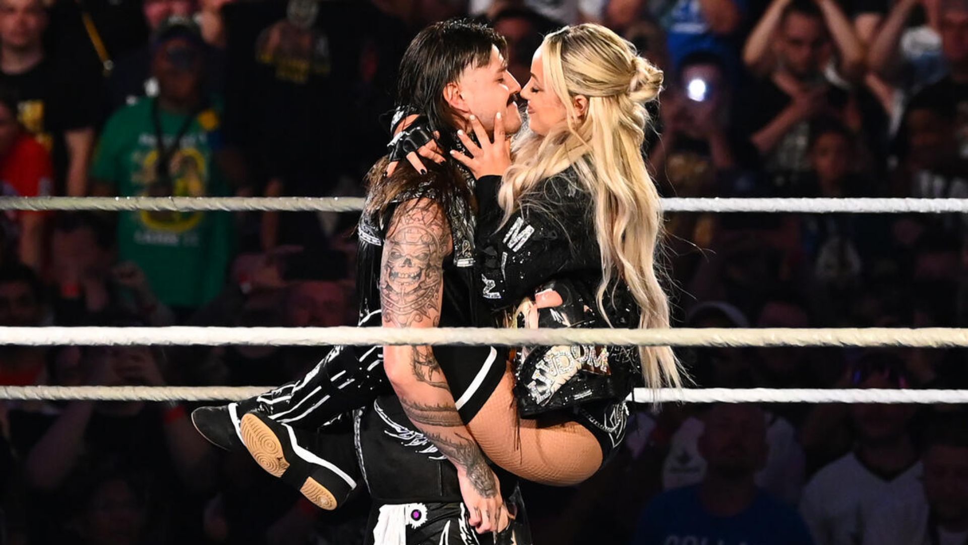 Dominik Mysterio and Liv Morgan at the 2024 Bash in Berlin. [Image from WWE.com]