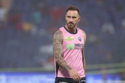 Why is Faf du Plessis captaining DC in today's IPL 2025 match against MI?