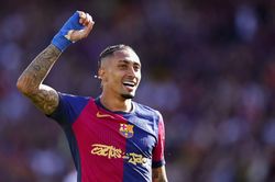 "He deserves it every single match" - Raphinha claims Barcelona teammate deserved to win MOTM instead of him in Real Madrid win