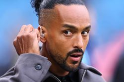 "He's really established himself" - Theo Walcott opines Arsenal star is world's best player in his position