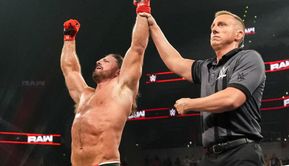 WWE Raw में दिग्गज को पूर्व यूनिवर्सल चैंपियन पर मिली जीत, जल्द मिलेगा चैंपियनशिप के लिए लड़ने का मौका?