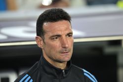 "If Real Madrid have a buy-back option for him, I wouldn't hesitate" - Argentina boss Lionel Scaloni asks Los Blancos to re-sign star