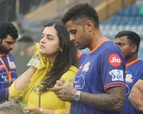 Suryakumar Yadav heads out with wife Devisha Shetty ahead of MI vs DC IPL 2025 match [Watch]