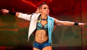 WWE Raw में चोटिल हुए सुपरस्टार को लेकर बुरी खबर, 2025 में दोबारा नहीं लड़ पाएंगे मैच?
