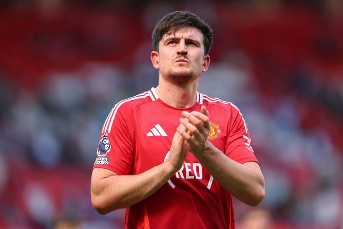 "I don't know how and why they're sticking with us as much as they are" - Harry Maguire on Manchester United fans before Europa League final