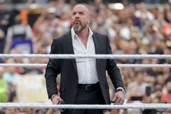 Triple H to sign two free agents and form a new faction with 39-year-old Superstar? Exploring the possibility