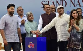 Rohit Sharma's funny moment with a fan during his stand inauguration ceremony at Wankhede Stadium [Watch]
