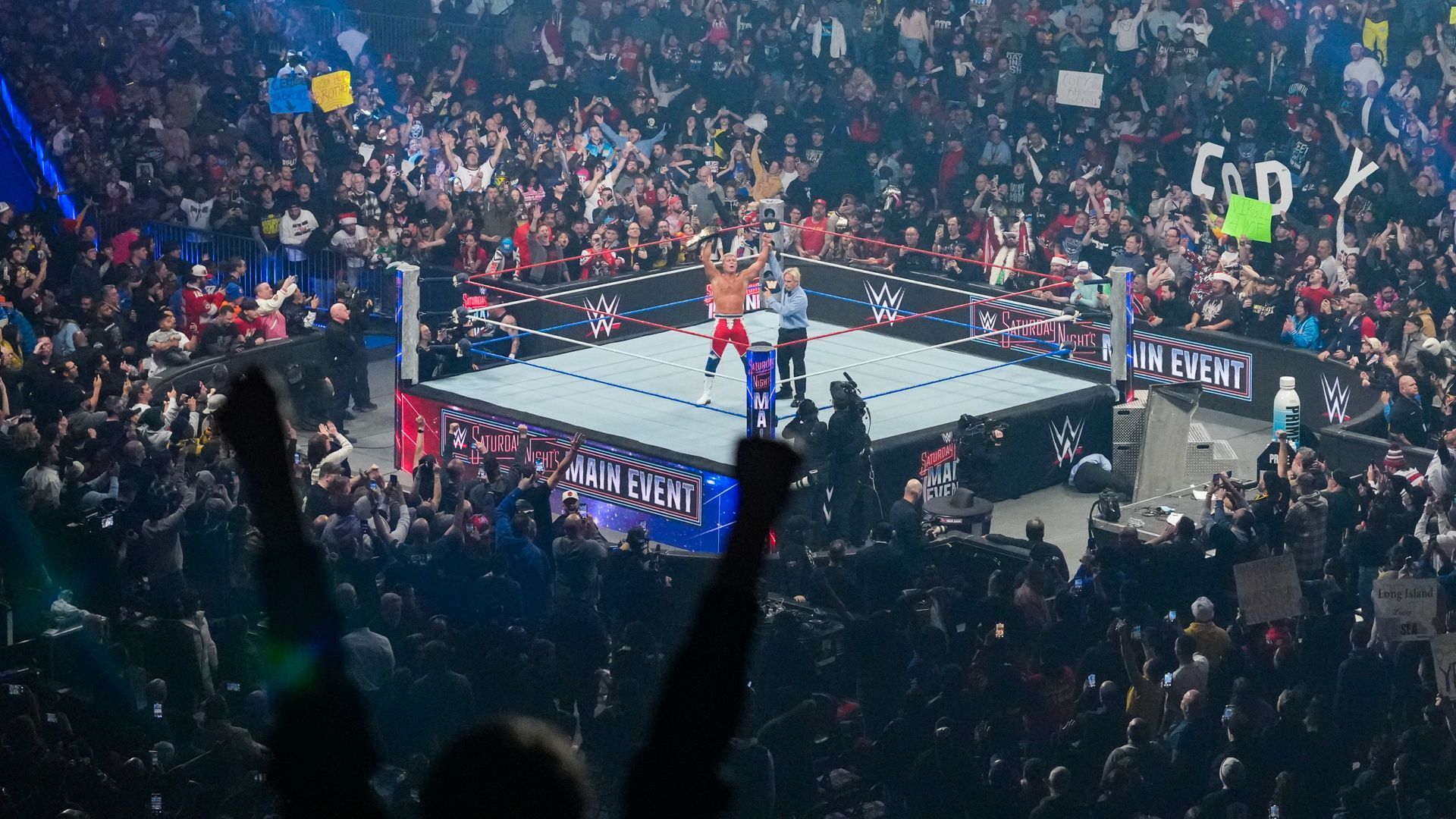The WWE Universe cheers the return of SNME in 2024
