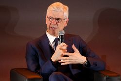 "That’s what counts for me" - Arsene Wenger slams referee for huge mistake in Barcelona's loss to Inter Milan