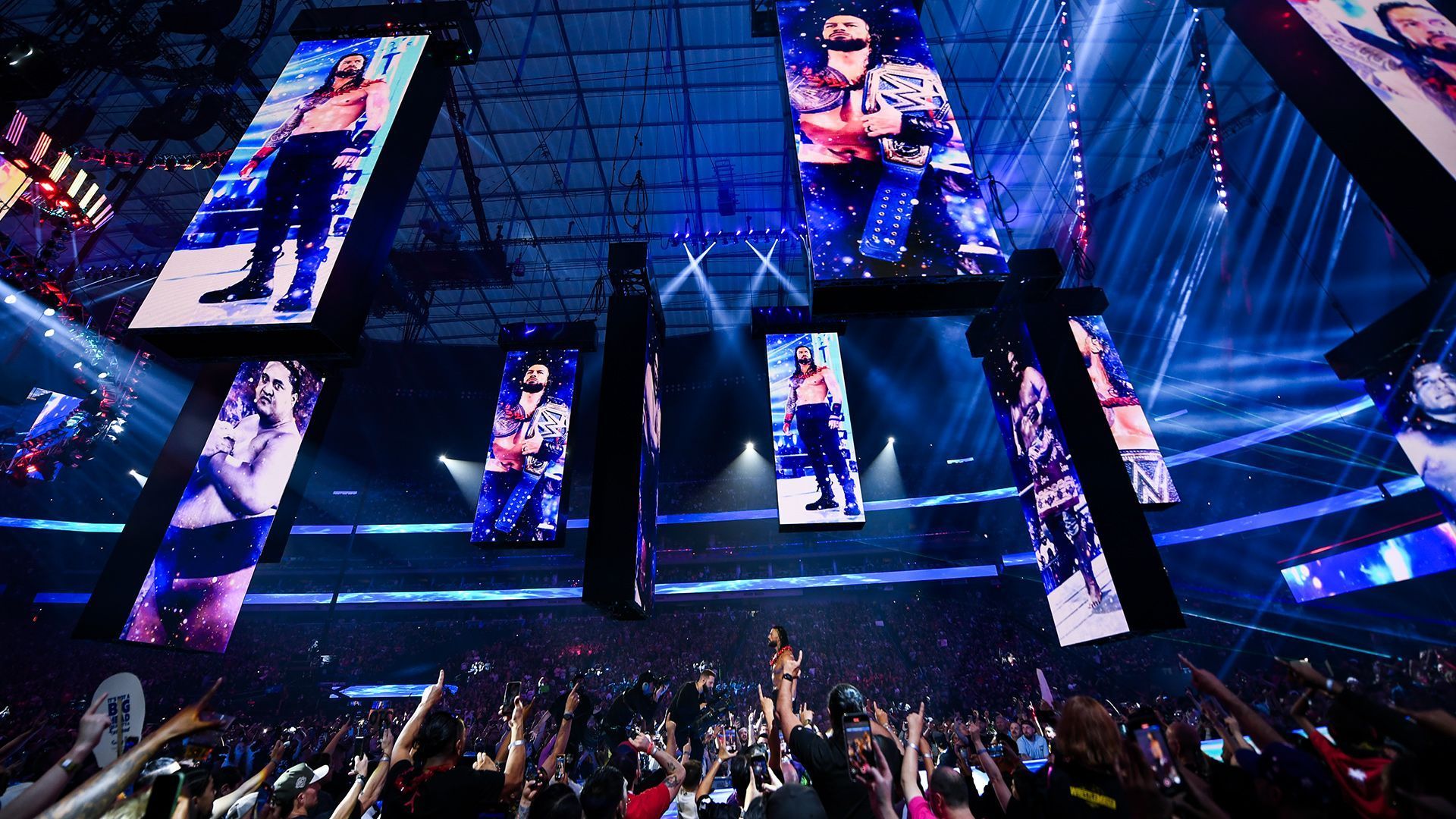 Roman Reigns heads to the ring at WWE WrestleMania 41