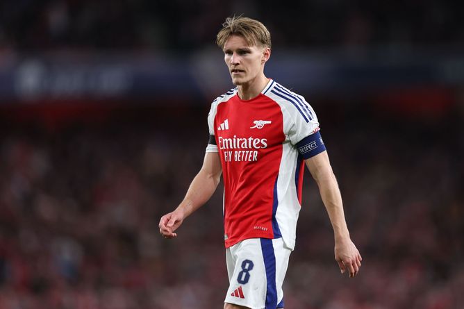 "Had a six out of 10 season" - Pundit asks Mikel Arteta to strip Martin Odegaard of Arsenal captaincy and give it to his teammate