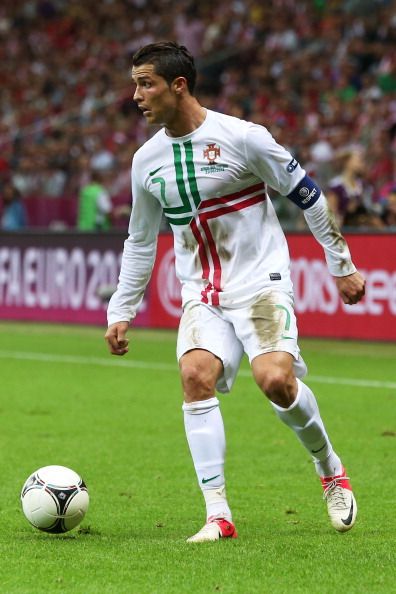 Czech Republic v Portugal - Quarter Final: UEFA EURO 2012