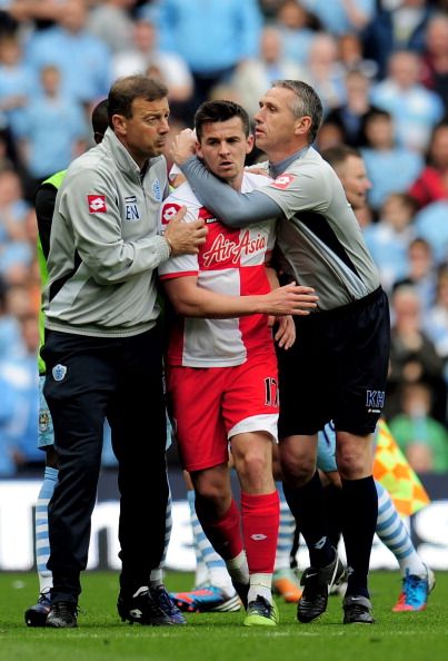 Manchester City v Queens Park Rangers - Premier League