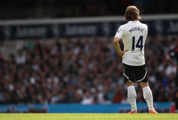 Tottenham Hotspur v Fulham - Premier League