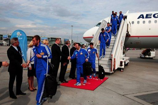 Greece&#039;s national team players arrive at the Warsaw airport