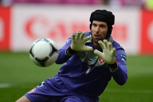 Chelsea keeper Cech finished the game against Greece with a sore left shoulder