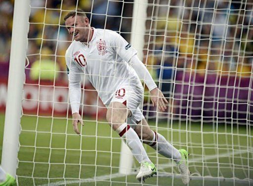 Wayne Rooney lifted England into the quarter-finals of Euro 2012 with a 1-0 win over co-hosts Ukraine