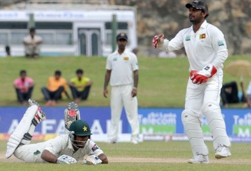 Pakistan carried their second innings from the overnight score of 36-3 to 108-4 by lunch on the fourth day