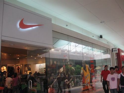 With the rapid urbanization of cities and towns in India, Nike is investing heavily in spreading their reach across India, and for good reason.