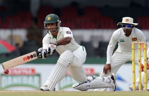 Mohammad Hafeez fell for 196