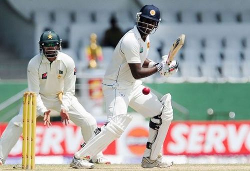 Sri lanka went to lunch on 367-5 in reply to the tourists' 551-6 declared