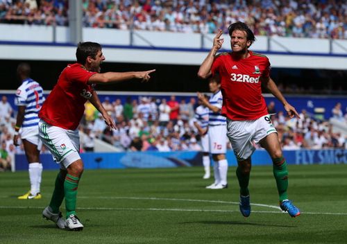 Queens Park Rangers v Swansea City - Premier League