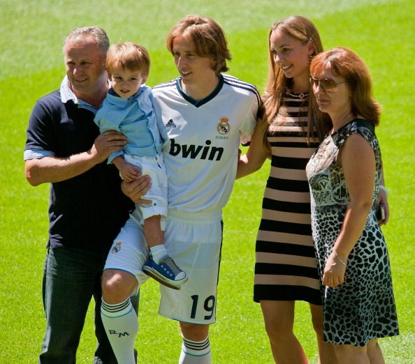 Real Madrid Unveils New Player Luka Modric