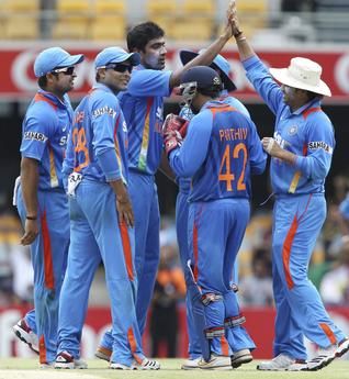 ndia v Sri Lanka - 3rd ODI at Colombo