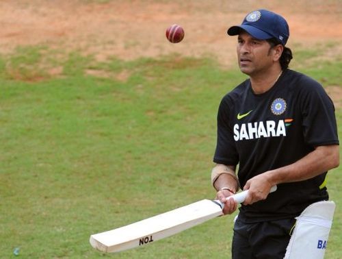 A string of recent poor scores has turned sections of the media and a once adoring public against Sachin Tendulkar