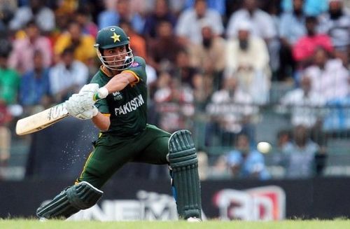 Kamran Akmal plays a shot during a World Twenty20 warm-up match against India in Colombo