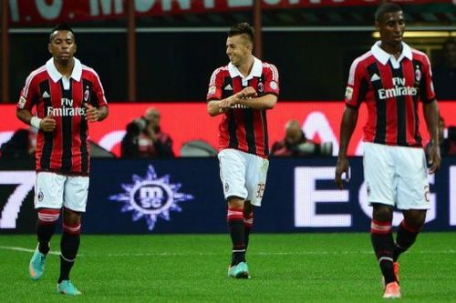 AC Milan's Stephan El Shaarawy (C) celebrates after scoring