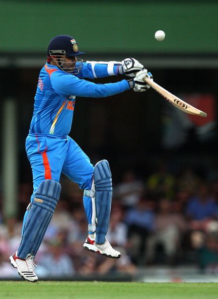 Australia v India - Tri-Series Game 10