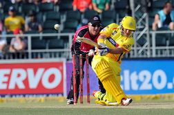 Michael Hussey heads home from CLT20